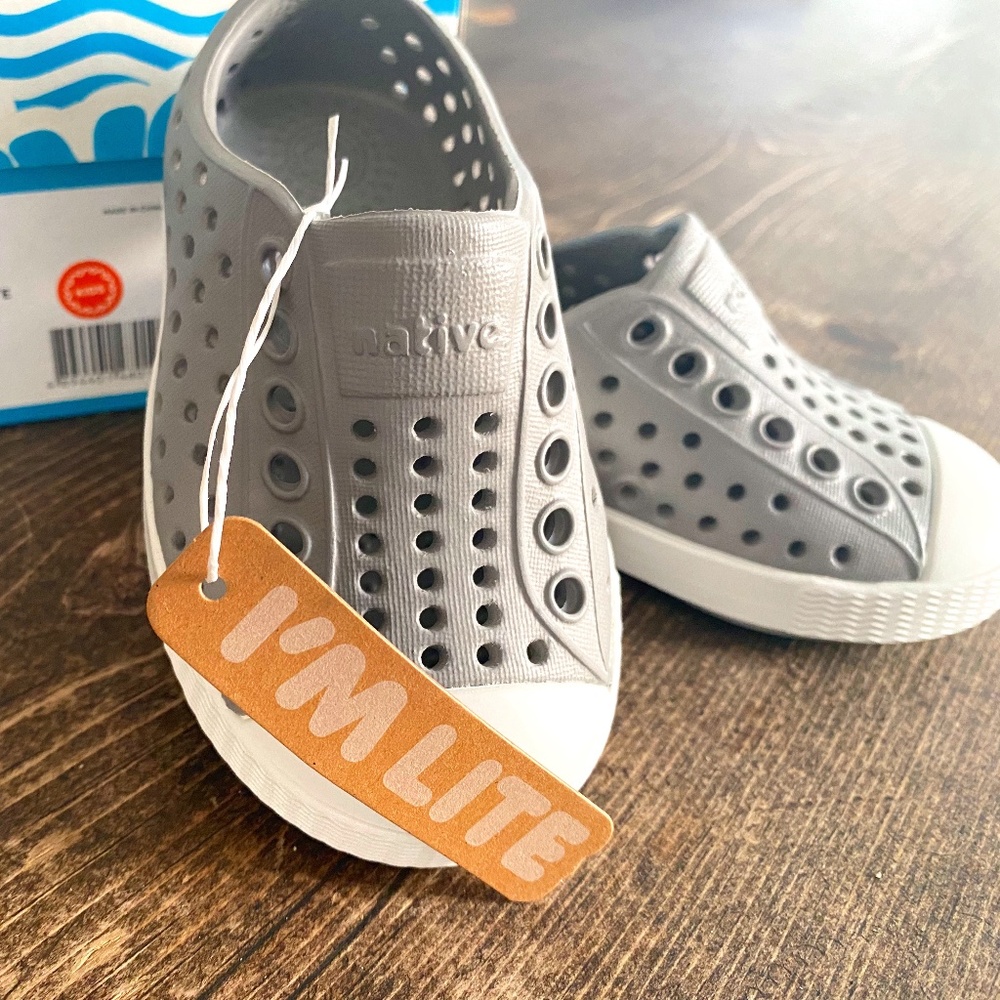Native Kids Shoes NWT